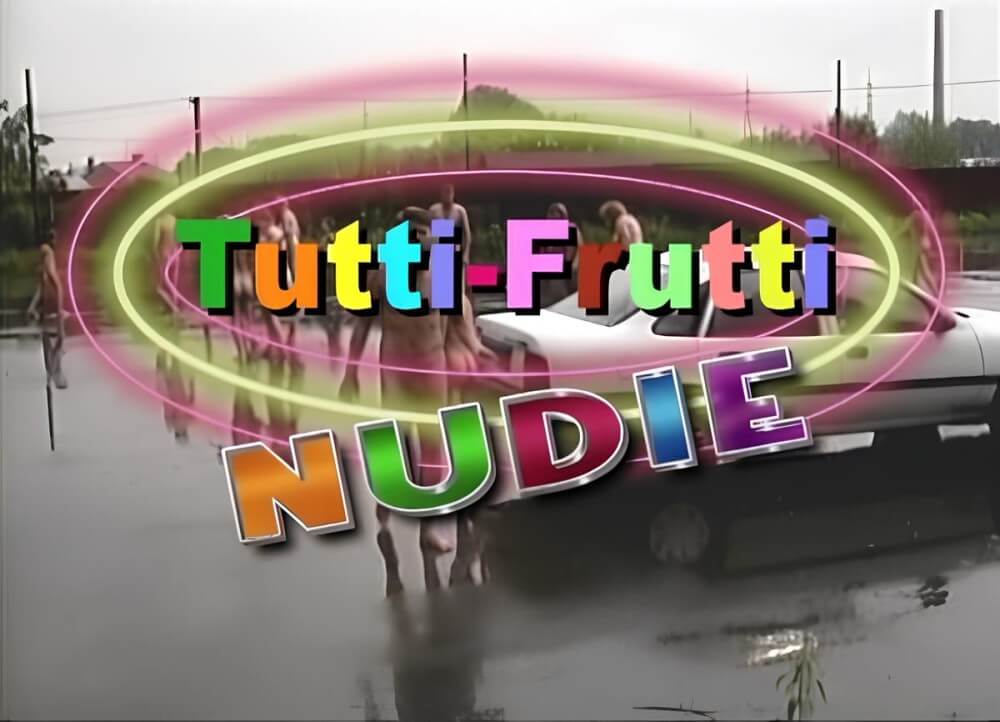 Tutti Frutti Nudie - A nudist values simplicity and naturalness in life