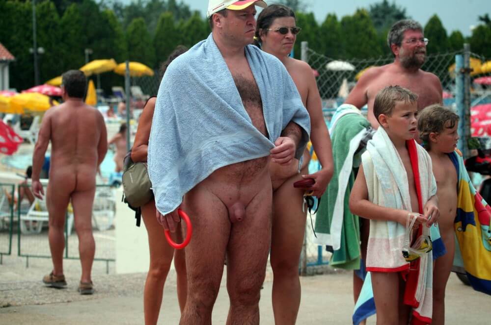 Naturist Pool Resort Exits photos - Nudity is an expression of natural beauty