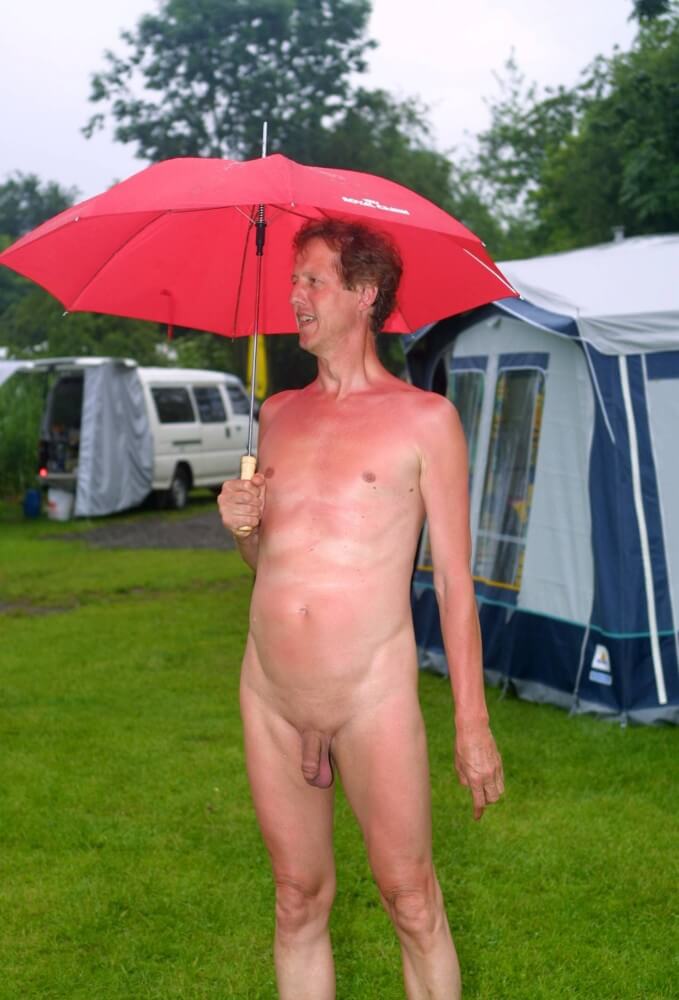 Holland Green Field Profile pics - Nudity helps you understand yourself and the people around you better
