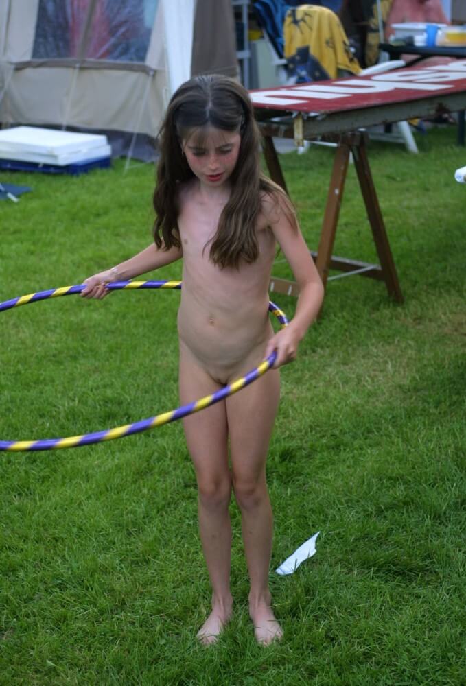 Holland Grass Hula Hoops pics - Nudism has been around for a very long time