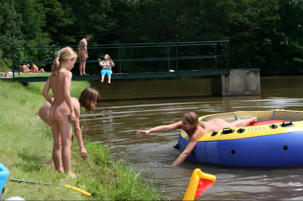 Naked Body gallery - Naturist Club: Exclusive Content