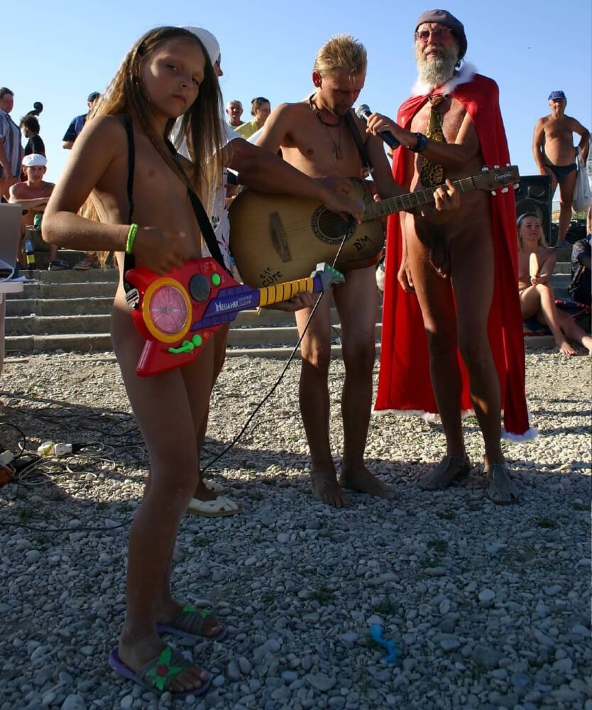 Naturist Beach Contests photos - The underlying principle of nudism and naturism is the value of harmony and balance