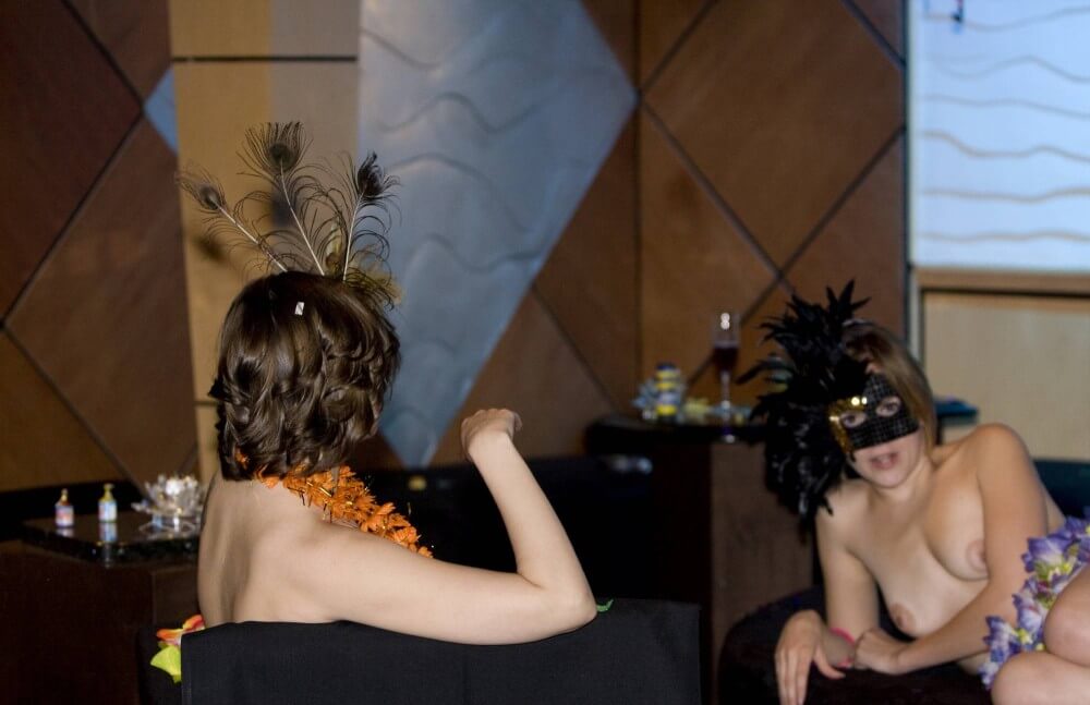 Masquerade Lounging photos - Nudism helps overcome insecurities