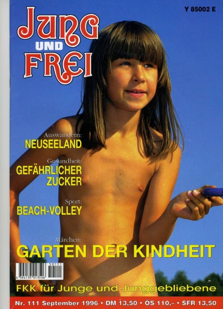 Jung und Frei Nr 111 - Being naked fosters trust