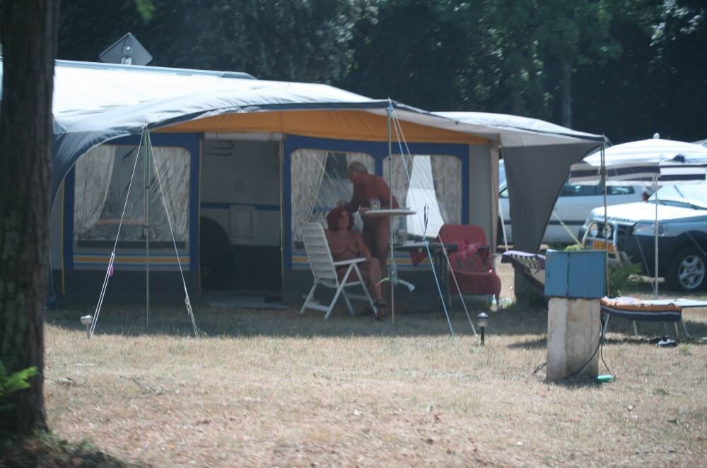 Avila FKK Camping Ground pics - Engaging in naturism promotes inner harmony and peace of mind