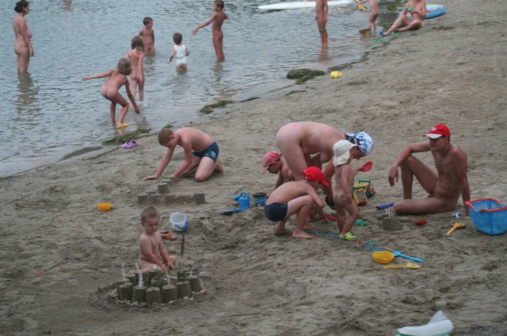 Nude Mom Nurture Series photos - Nudism and naturism are a path to self-acceptance