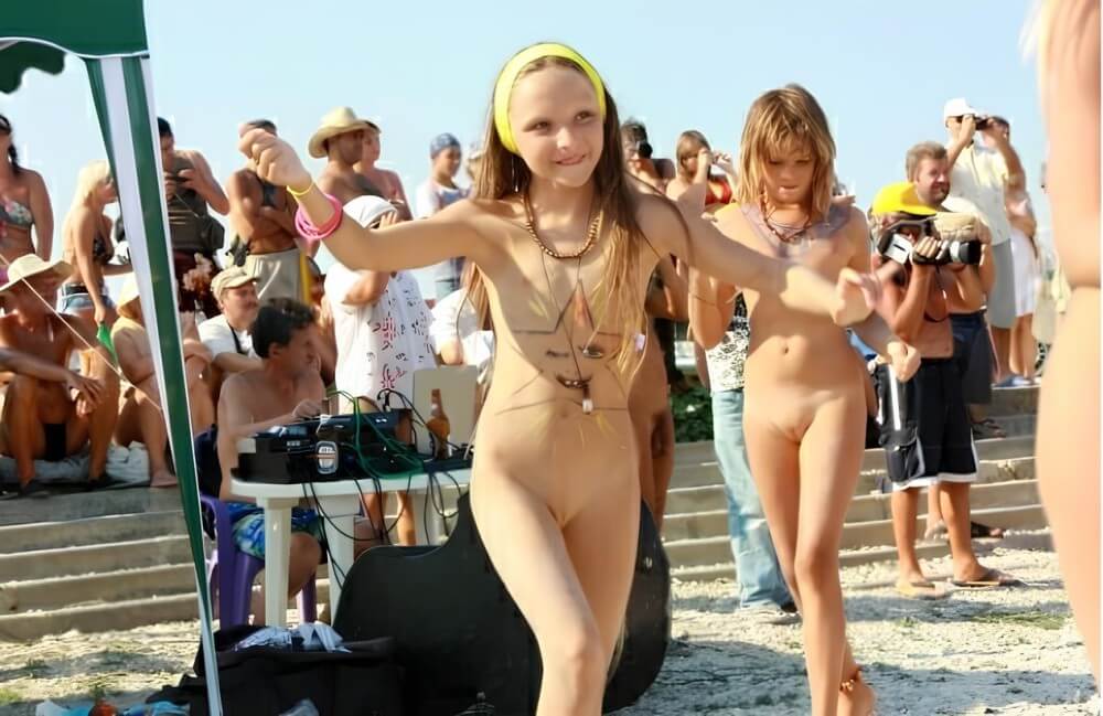 Nudist beauty contest photos - Rejecting Swimsuits