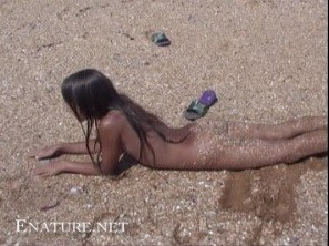 Enature - Walking hand in hand with paradise Full HD - Naturists love openness and freedom