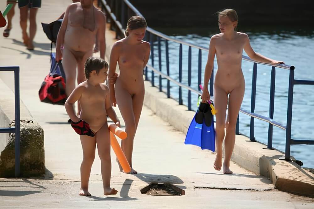 Naturism photo gallery # 11 - A love for the sun and fresh air are important values for naturists