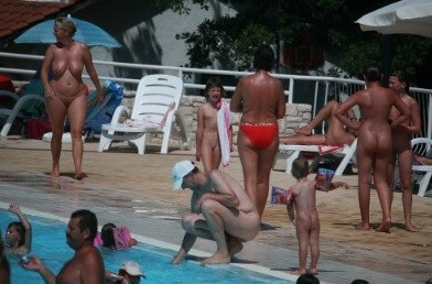 Enjoying The Sunny Pool gallery - Share the philosophy of naturism