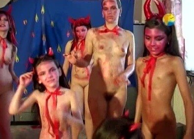Naturist Freedom: Bu Bu Bu - The natural beauty of the body is one of the goals of naturism and nudism