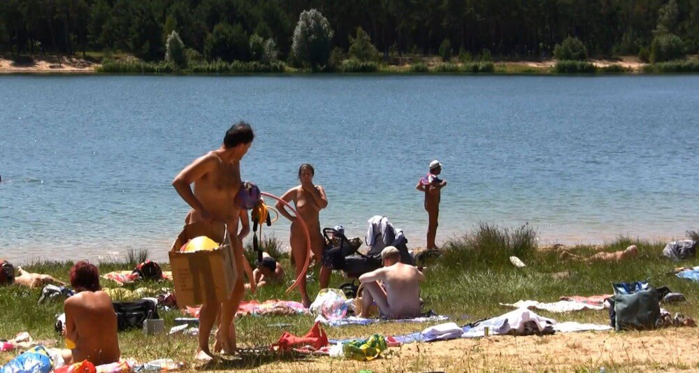 Lakeside Forest Camp 1 Full HD - Ethical principles and rules of conduct in nudist communities