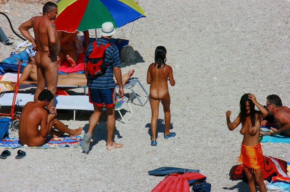 Uka FKK Beach Parenting Nudist beach pics - Getting rid of clothes