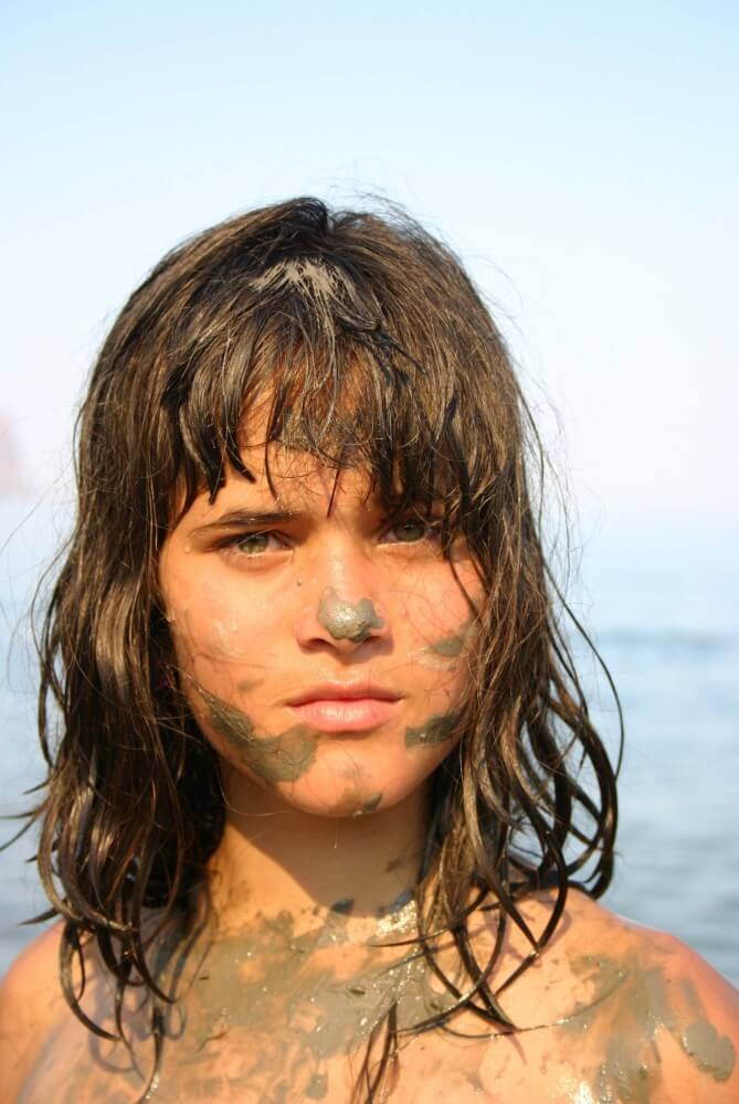 Courageous Naturist Girl pics - Naturism and nudism as a philosophy of respect for oneself and the world around us