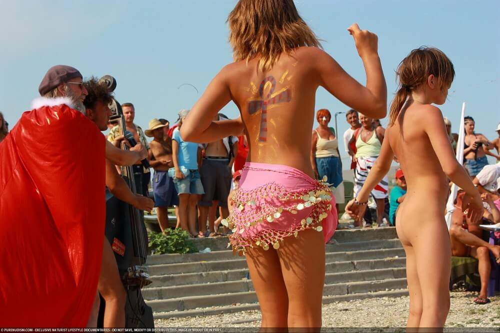 Colorful Carnival Dancing photos - Naturism teaches respect for the beauty of the body and its natural forms