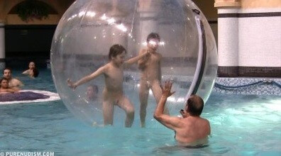 Aquatic Park Zone 1 - A basic understanding of naturism is necessary